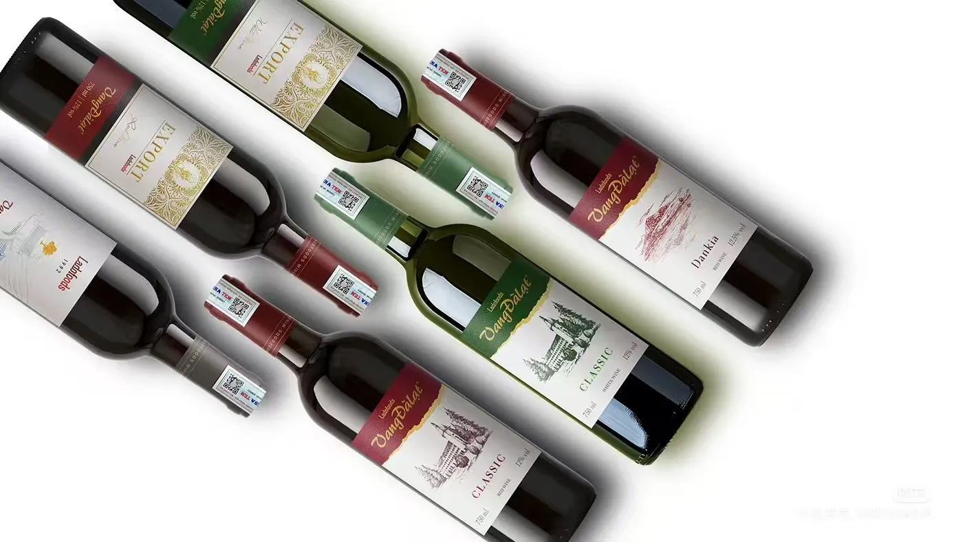 Које технике се обично користе за етикете вина?