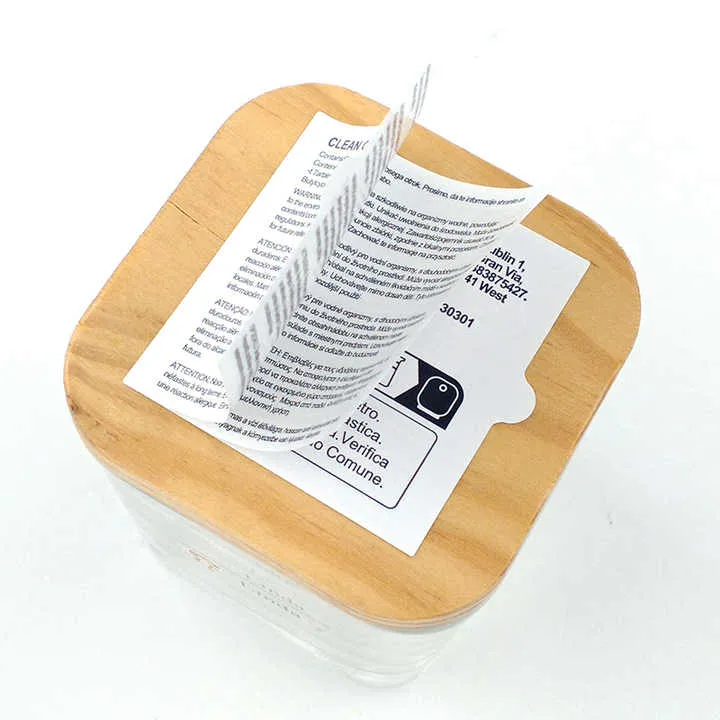 Пресавијте налепнице за књижице